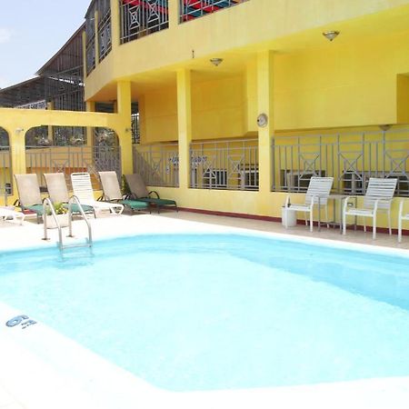 Executive Shaw Park Guest House Ocho Rios Exterior foto
