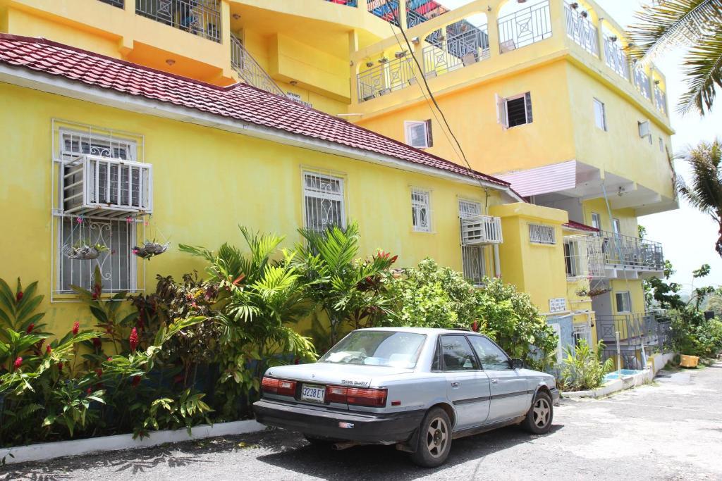 Executive Shaw Park Guest House Ocho Rios Exterior foto